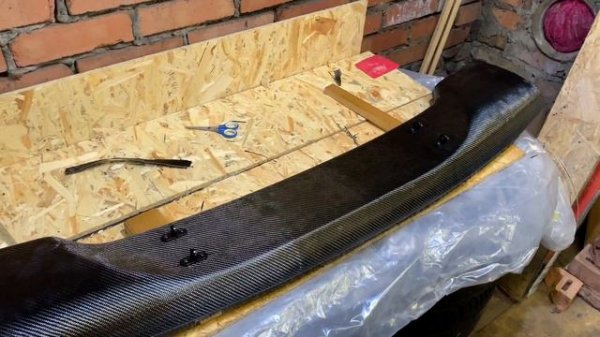 НАСТОЯЩИЙ КАРБОН! ПЕРВЫЙ ОПЫТ С ЛАМИНАЦИЕЙ УГЛЕТКАНЬЮ ///