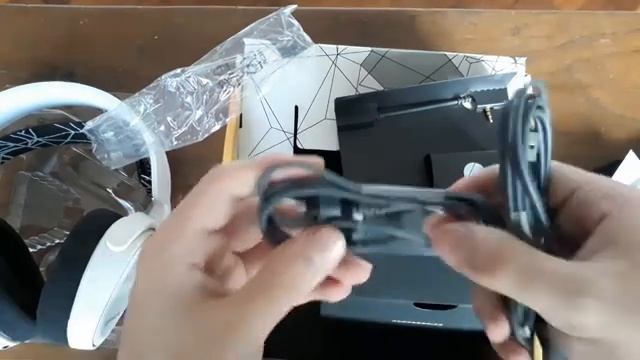 Steelseries Arctis 5 Unboxing & Mic Test! (With GTA 5) смотреть онлайн