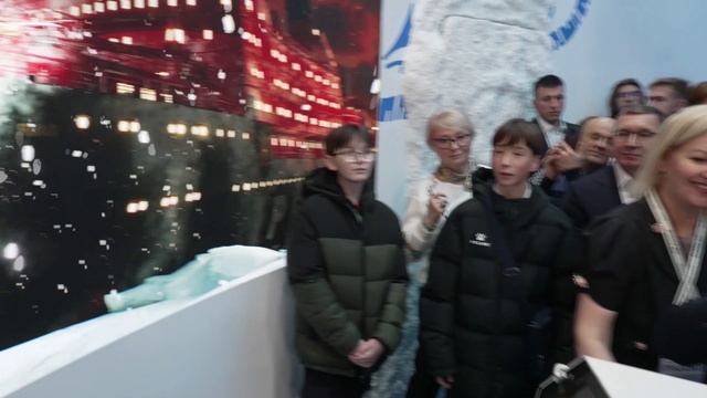 На выставке-форуме «Россия» презентация Ямала прошла с аншлагом смотреть онлайн