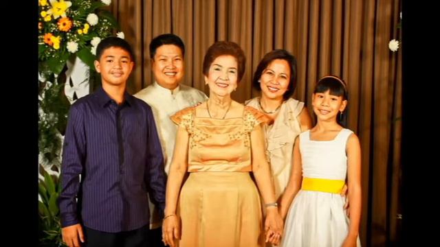 Lola Lirio   Home