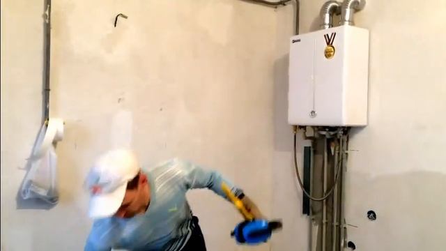 Ремонт квартир в Новороссийске. Уровень stabila 81sm. смотреть онлайн