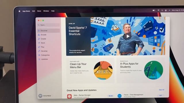 PURCHASING MY FIRST MACBOOK PRO?| MEETING PART OF MY NEW YEARS GOAL? смотреть онлайн