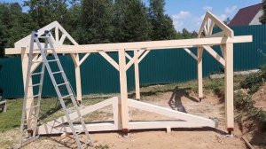 Беседка из бруса 5м×4м ( день 6): монтаж стропильной системы.