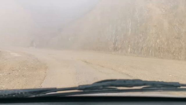 شاهد حالة الطريق الرابط بين تمسمان وتفرسيت 2021... 2021 la route entre Temsamane et Tefarsite смотреть онлайн