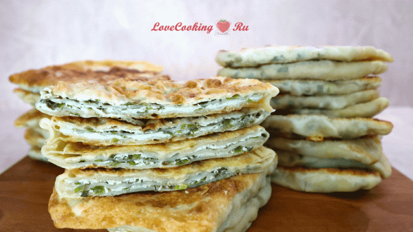 Пирожки на сковороде из простого теста с фаршем и зеленью | LoveCookingRu