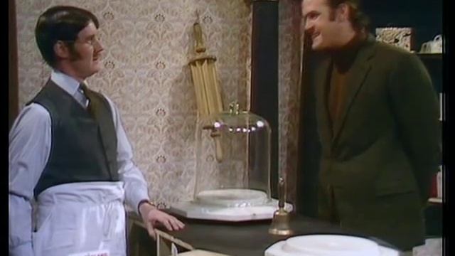 Monty Python - Cheese Shop (czech sub) смотреть онлайн
