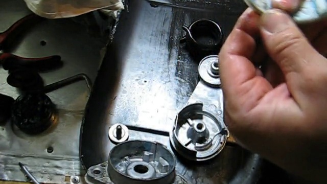 Замена смазки в роликах