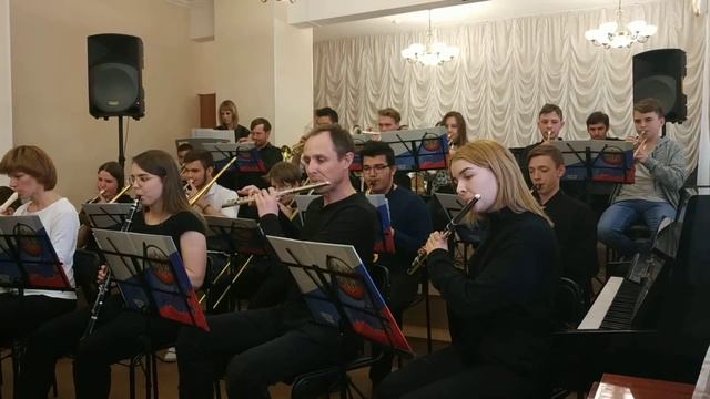 "Smoke on the water" исполняет оркестр "Mex band" смотреть онлайн