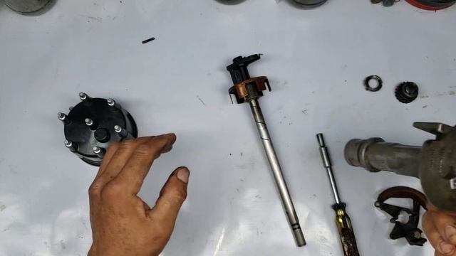 COMO PONER LA UNIDAD MAGNÉTICA ALOS DISTRIBUIDORES DE FORD DE 6 Y 8 CIL. смотреть онлайн