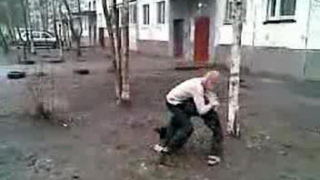 Хорошо Отец пришЁл на помощь смотреть онлайн