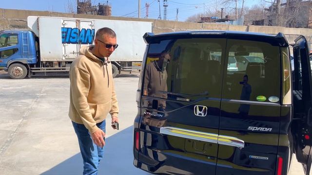 Обзор на Honda StepWGN - топовый Минивэн! Авто из Японии! Авто под заказ! смотреть онлайн