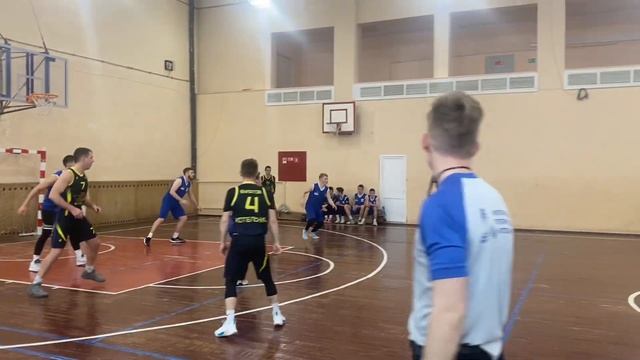 Котельнич - КФМЛ: лицеист колотит сверху на последних секундах!