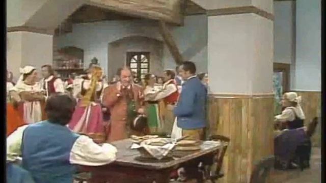 Smetana: Prodaná nevěsta/ Bartered Bride - Polka "Come here, girl" (Finale I.Act) смотреть онлайн