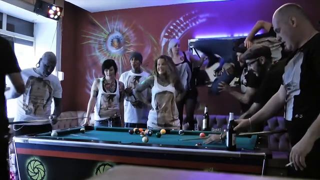 behind the scenes: extreme tattoo pub photoshooting by hektikproductions смотреть онлайн