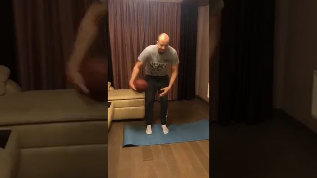 Разминка с мячом дома смотреть онлайн