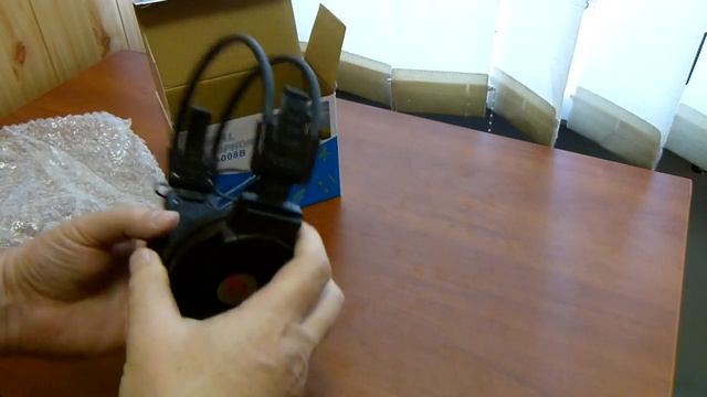 Беспроводные наушники SY-008 смотреть онлайн