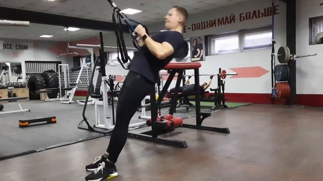 Подтягивания в TRX смотреть онлайн