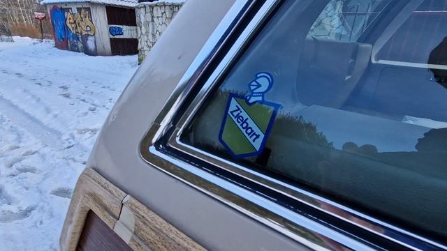 OBOK TEGO SAMOCHODU NIE PRZEJDZIESZ OBOJĘTNIE - Ford LTD Crown Victoria Country Squire смотреть онлайн