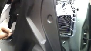 Как снять обшивку карту передней двери SUBARU FORESTER(2015)demontaz boczka drzwi przod/door panel