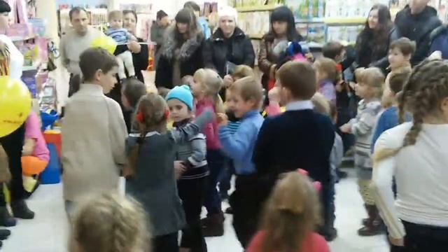 малыши на празднике в лимпопо симферополь 31 ноября 2014 смотреть онлайн