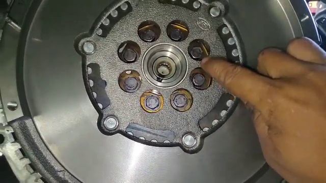FORD EVEREST -Replace Dual Mass Flywheel, Pressure Plate, Clutch Lining, Release Bearing