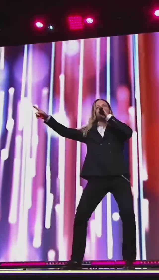 Ты забудешь обо мне на сиреневой луне смотреть онлайн