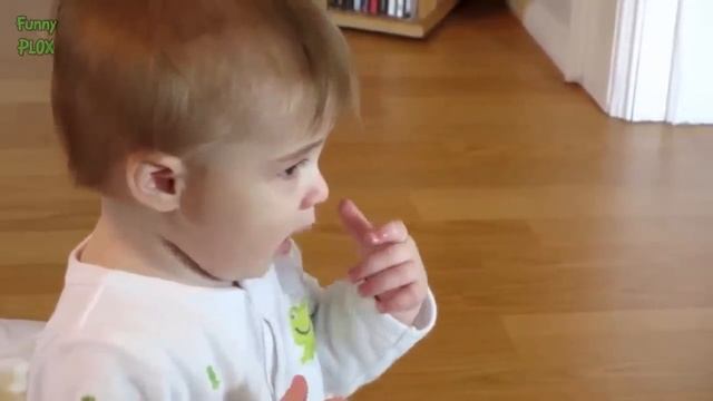 Cute Babies Blowing Bubbles Compilation смотреть онлайн