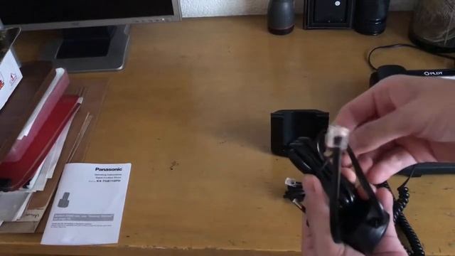 Budget Wireless Phone Panasonic KXTGB110 Unboxing from Lazada смотреть онлайн