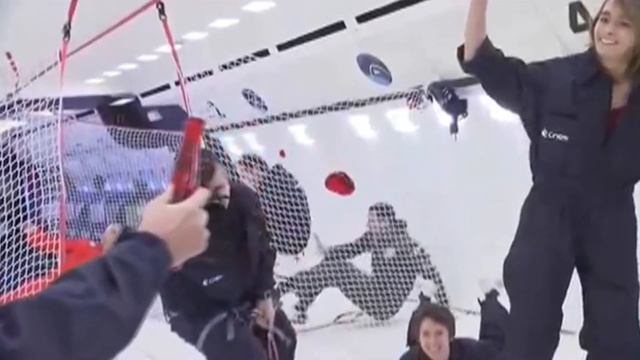 Невесомость смотреть онлайн