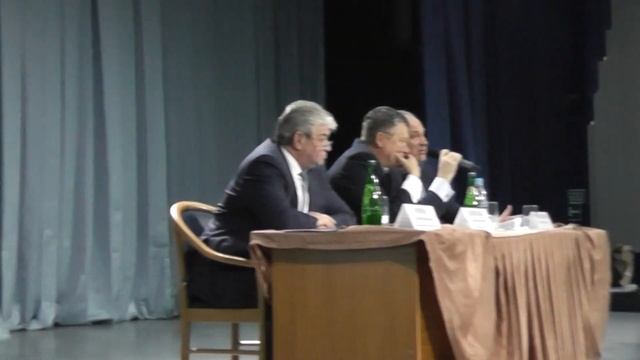 Встреча префекта ЗАО А.О.Александрова с жителями округа 26.04.2017 часть 2 смотреть онлайн