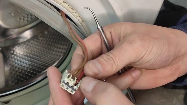 стиральная машина hotpoint ariston vmsg601 | не блокирует дверцу люка | ремонт модуля | arcadia3 смотреть онлайн