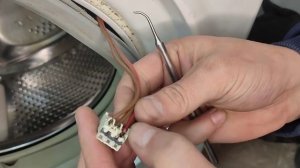 стиральная машина hotpoint ariston vmsg601 | не блокирует дверцу люка | ремонт модуля | arcadia3