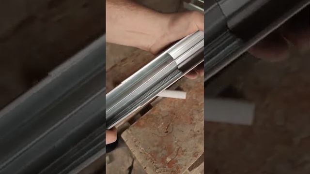 Как соединить между собой два профиля для гипсокартона! Простой и надежный способ! #diy #лайфхаки смотреть онлайн