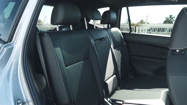 Is the 2023 Volkswagen Tiguan the BEST midsize SUV on the market!? смотреть онлайн
