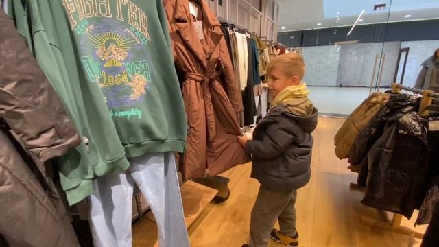 ОБЗОР МАГАЗИНА BERSHKA МИНСК | ЦЕНЫ, КОЛЛЕКЦИИ 2022 смотреть онлайн