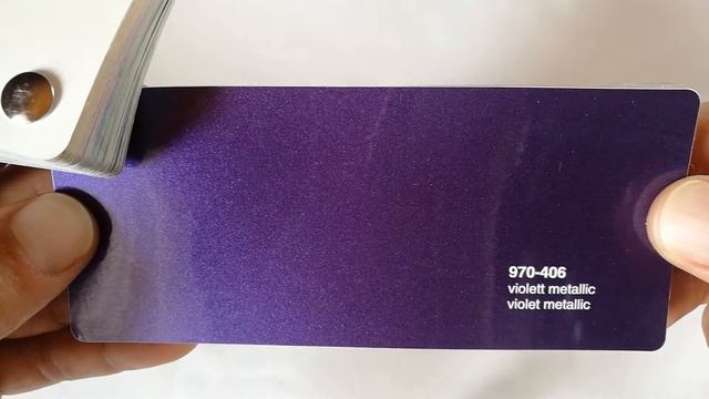 ORACAL® Violett metallic 970-406 смотреть онлайн
