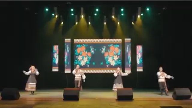 Цветень - Земляничка-ягодка смотреть онлайн