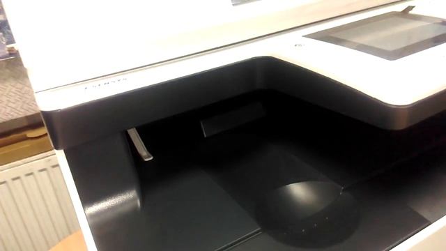 Печатает постоянно в режиме дуплекс Canon i-SENSYS MF724Cdw смотреть онлайн