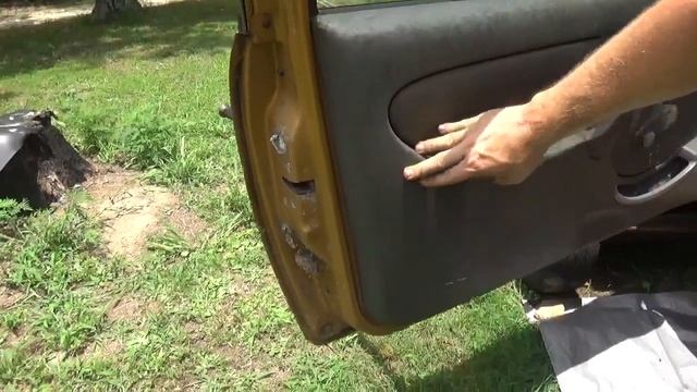 Titanium sword vs car (Geo) смотреть онлайн