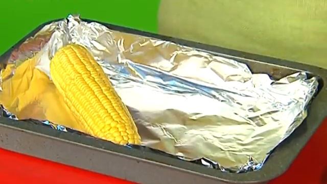 Что Есть. Кукуруза, запеченная с маслом и медом смотреть онлайн