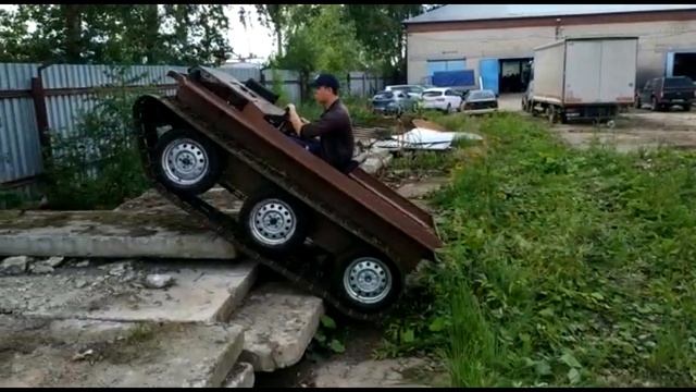 Вездеход с ленивцем смотреть онлайн