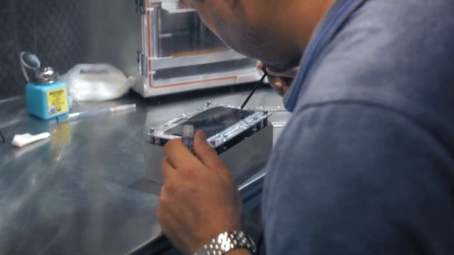 Ремонт телефона Iphone 11. Замена разбитого фронтального стекла в сервисном центре MasterFon смотреть онлайн