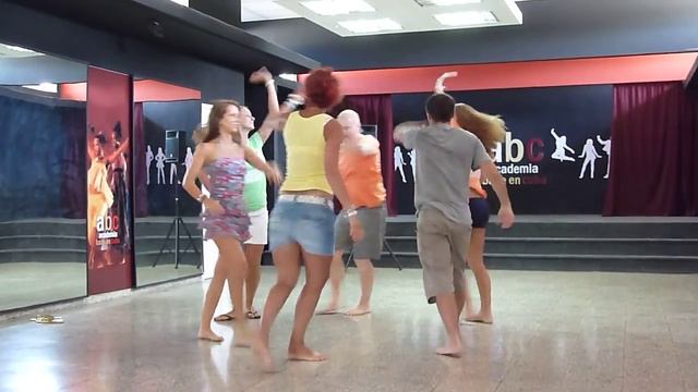 Сальса Руэда, "Quiero bailar" (Кьеро Байлар). Куба, Варадеро, май 2013 смотреть онлайн