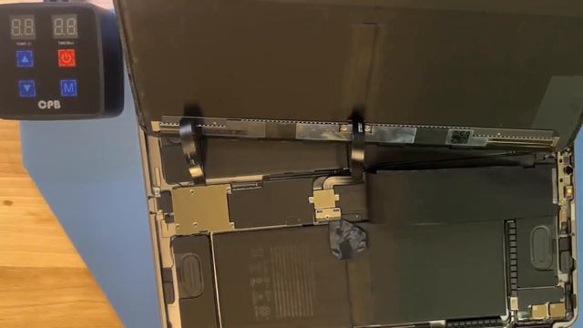 iPad Pro 12.9 6th. Gen 2022 - A2436 USB-C Charging Port Replacement ? смотреть онлайн