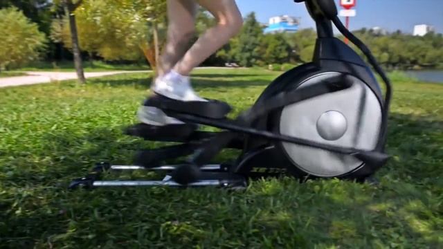 Эллиптический тренажер Spirit Fitness by Hasttings XE330 смотреть онлайн