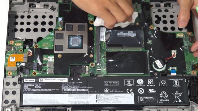 Vệ sinh khám phá nội thất Lenovo ThinkPad P15 Gen 1: TẢN NHIỆT GPU CỰC KHỦNG! смотреть онлайн