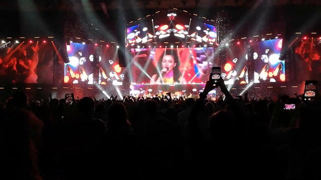 LENINGRAD IN MOSCOW смотреть онлайн