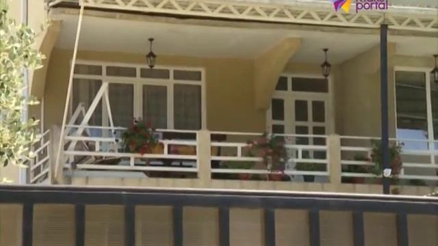 Жители Лазаревского района должны казне свыше 100 млн рублей смотреть онлайн