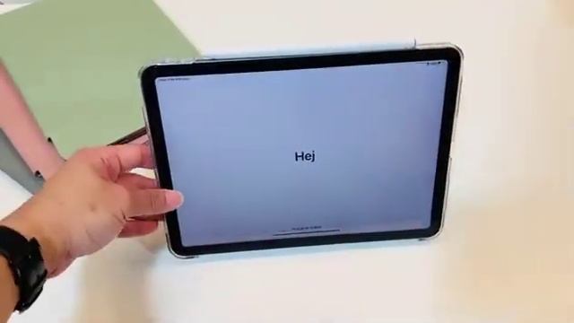 UNIQ Camden 抗菌磁吸設計帶支架多功能極簡透明保護套 實品搶先看 iPad Air 10.9吋 смотреть онлайн