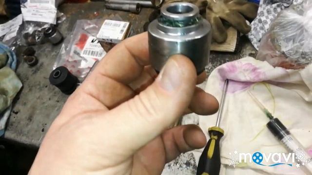 Toyota Venza. Замена плавающих сайлентблоков. смотреть онлайн